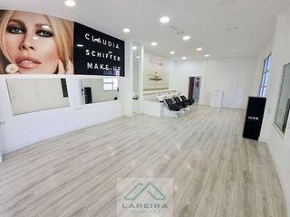Local comercial en alquiler en O Berbés - Peniche en Vigo