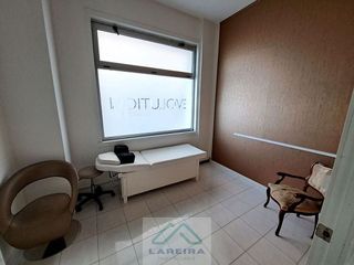 Local comercial en alquiler en O Berbés - Peniche en Vigo