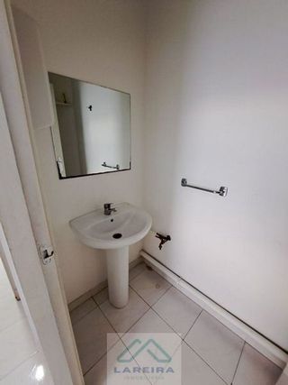 Local comercial en alquiler en O Berbés - Peniche en Vigo