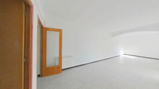 Piso en venta en Artigas - Llefià en Badalona