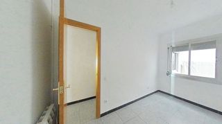 Piso en venta en Artigas - Llefià en Badalona