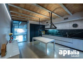 Casa en venta en Gràcia en Sabadell
