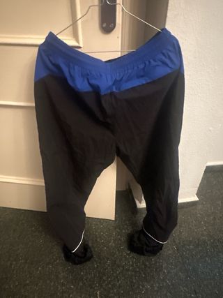 Pantalón chándal Palace negro y azul