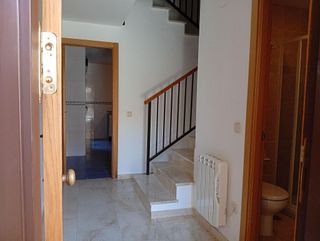 Casa adosada en venta en Nambroca