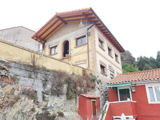 Casa en venta en Cudillero