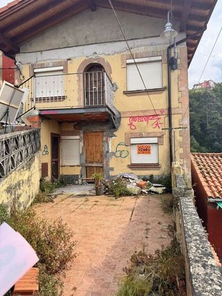 Casa en venta en Cudillero