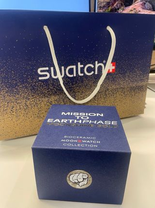 Swatch x Omega MISSION EARTHPHASE MOONSHINE GOLD