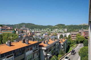 Piso en venta en El Antiguo en San Sebastián-Donostia