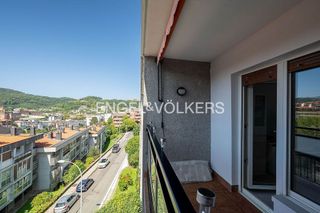 Piso en venta en El Antiguo en San Sebastián-Donostia