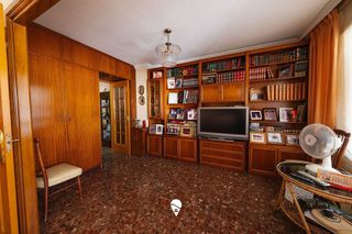 Piso en venta en Centro en Almería