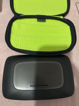 GPS TomTom con funda y cable