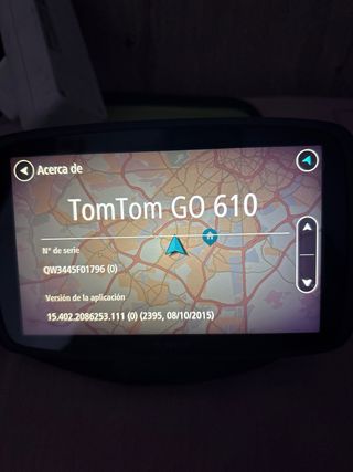 GPS TomTom con funda y cable