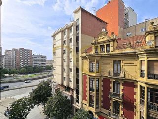 Piso en venta en Centro en Gijón