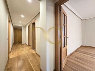 Piso en venta en Centro en Gijón