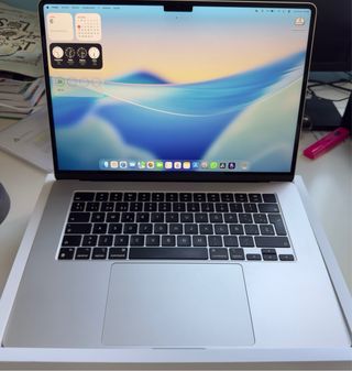 MacBook Air M2 Apple 15” blanco estrella