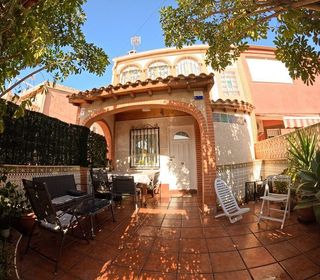 Casa en venta en  El Acequión - Los Naúfragos en Torrevieja