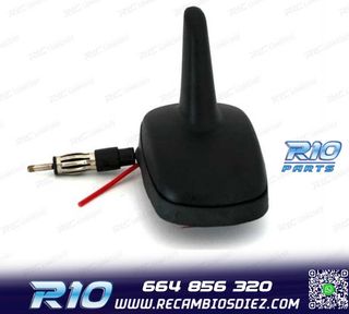 ANTENA ALETA DE TIBURÓN CON AMPLIFICADOR
