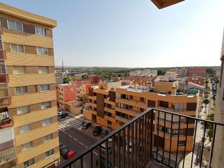 Piso en venta en La Paz en Zaragoza