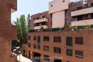 Piso en venta en Parque Miraflores en Zaragoza