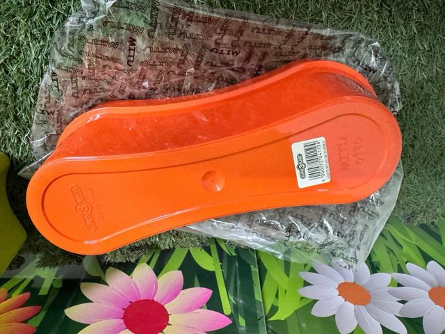 Vaso da giardino arancione