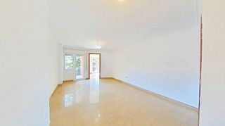 Piso en venta en Ca n'Aurell en Terrassa