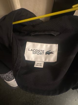 Chaqueta Lacoste tipo parka
