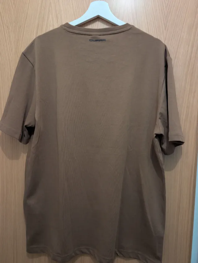 Camiseta Cupra Talla L Marrón