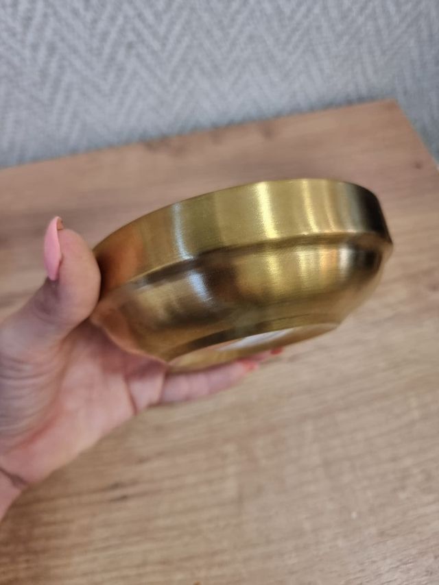 Portavelas dorado metal 12cm