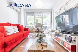 Piso en venta en Valderas - Los Castillos en Alcorcón