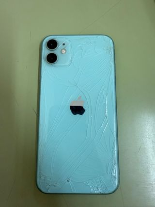 iPhone 11 en celeste 