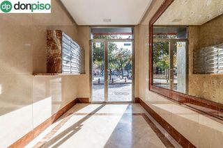 Piso en venta en Barrio de Zaidín en Granada
