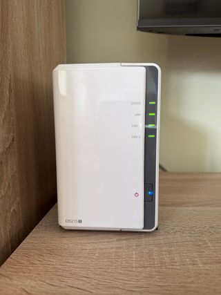 Synology DS215j NAS Blanco