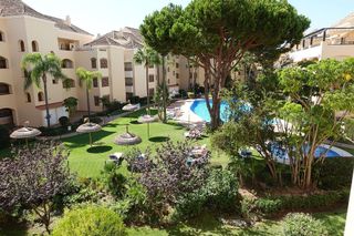 Piso en venta en Elviria en Marbella