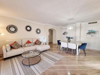 Piso en venta en Elviria en Marbella