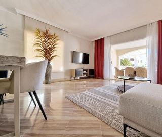 Piso en venta en Elviria en Marbella