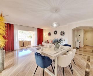 Piso en venta en Elviria en Marbella