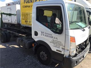 CERRADURA DELANTERA IZQUIERDA NISSAN CABSTAR F24 - #PROV# CAMION CAJA ABIERTA - #PROV#