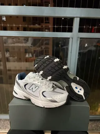 NewBalance 530 Azul plata Talla 44