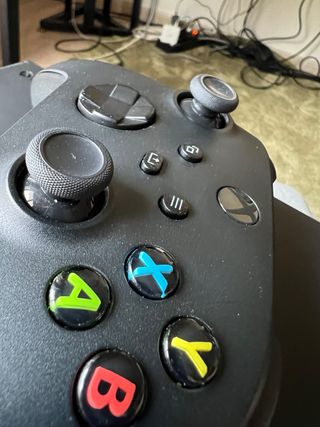 Xbox Series X 1TB con lector y dos mandos