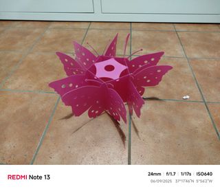 Lámpara Mariposa Rosa Papel