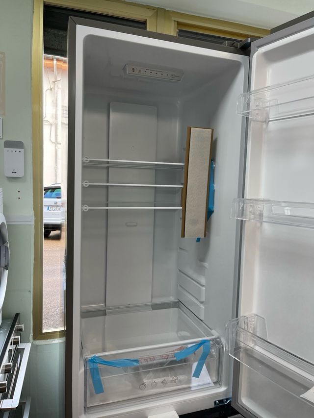 frigorífico Svan inox 2 metros AA no frost