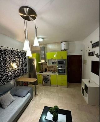 Piso en venta en Gamarra - La Trinidad en Málaga