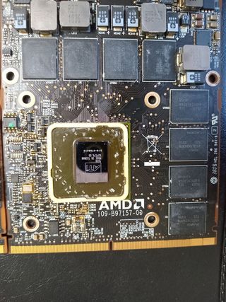 ATI Radeon HD 5750M Gráfica