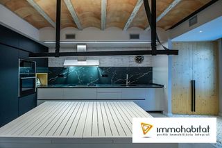 Chalet en venta en Gràcia en Sabadell