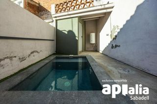 Casa adosada en venta en Gràcia en Sabadell