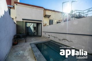 Casa adosada en venta en Gràcia en Sabadell