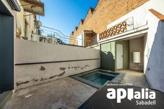 Casa adosada en venta en Gràcia en Sabadell