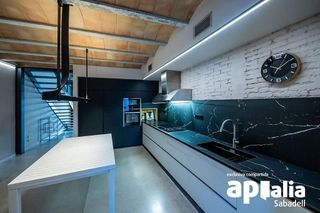 Casa adosada en venta en Gràcia en Sabadell