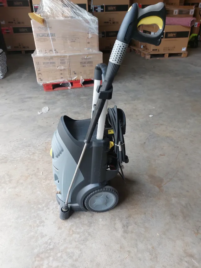 Hidrolimpiadora Karcher HD 9/20-4M