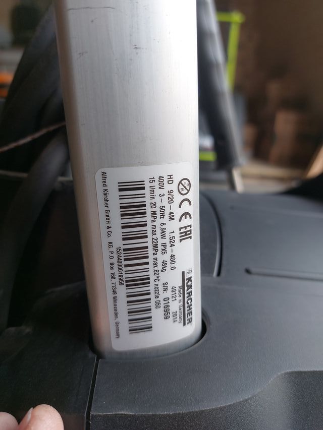 Hidrolimpiadora Karcher HD 9/20-4M